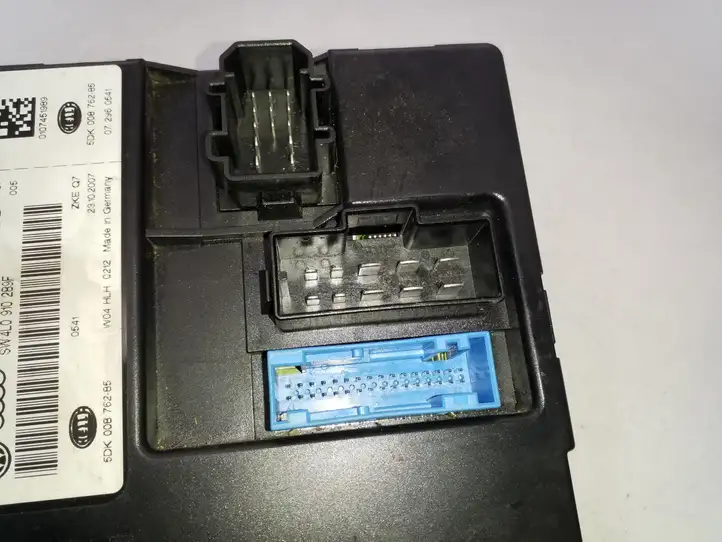 Audi Q7 (2005 - 2009)  4L0907289C Mодуль kомфортa