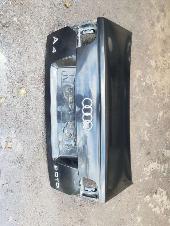 Audi A4 S4 B7 8E 8H Galinis dangtis (bagažinės)