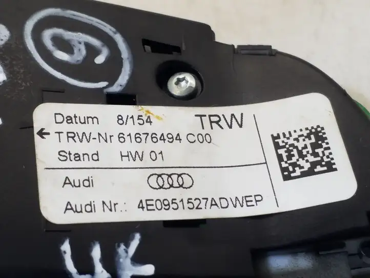 Audi A4 S4 B8 8K (2007 - 2011) 4E0951527AD Кнопки на рулевом колесе — фото 2
