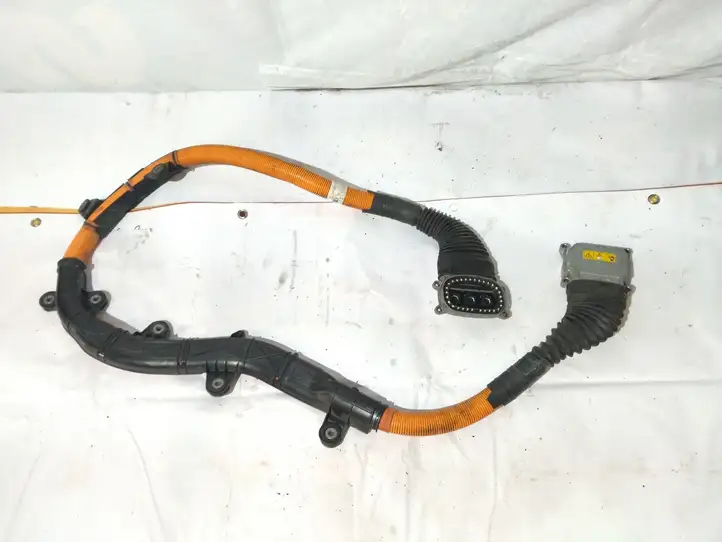 BMW 3 F30 F35 F31 (2012 - 2018) 6824102 Прочая электропроводка — фото 1