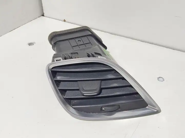 Buick Encore I (2012 - 2019) 95437805 Боковой воздушный дефлектор — фото 1