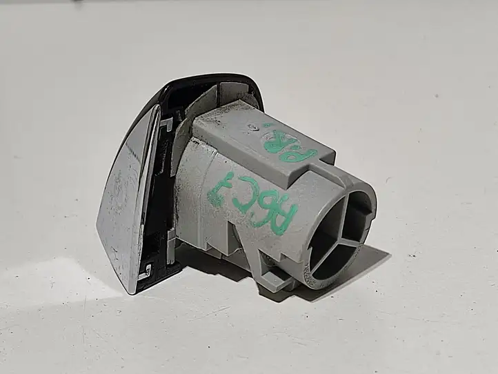 Audi A6 C7 (2011 - 2014) 4H0837167 Накладка ручки двери — фото 3