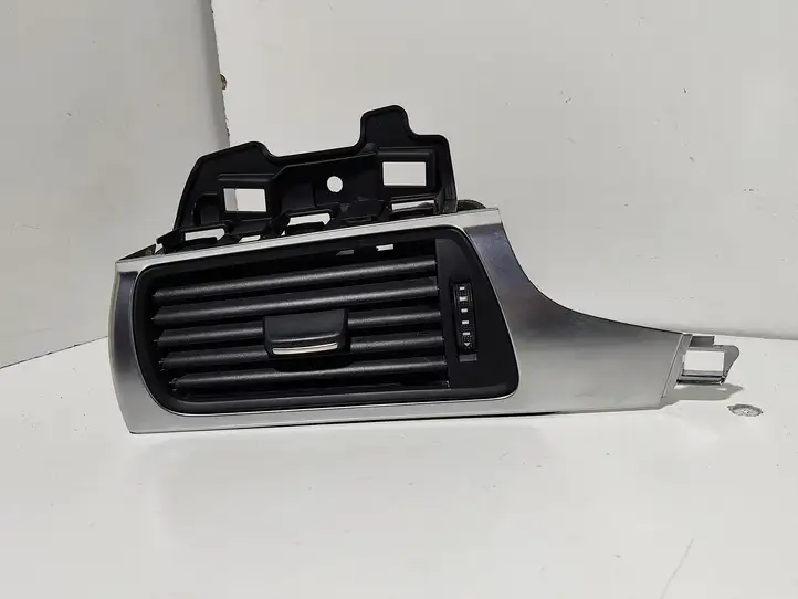 Audi A6 C7 (2011 - 2014) 4G1820901 Боковой воздушный дефлектор — фото 1