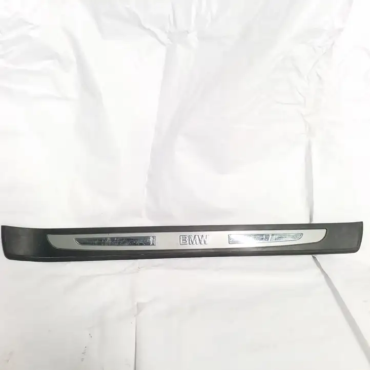 BMW 3 F30 F35 F31 (2012 - 2018) 60829010 Внутренняя отделка заднего порога — фото 1