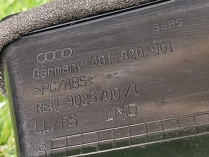 Audi A6 C7 (2011 - 2014) 4G1820901 Боковой воздушный дефлектор — фото 2