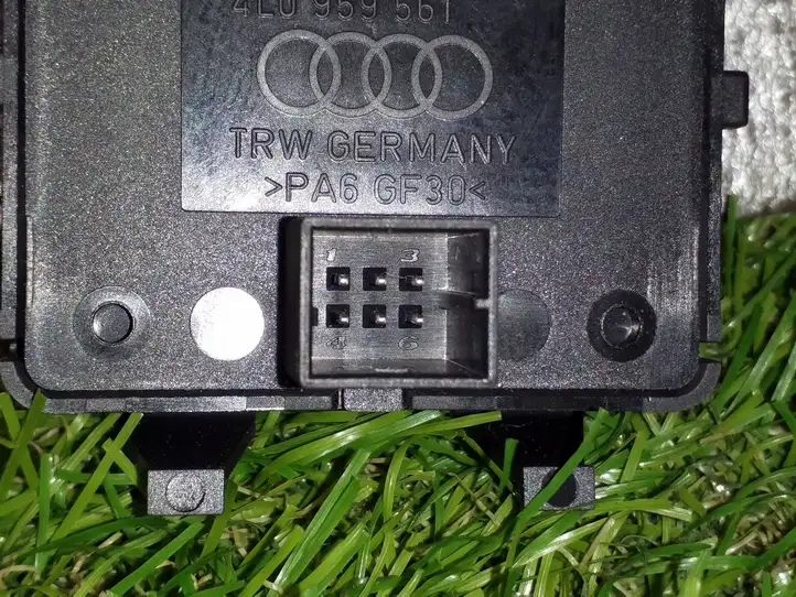 Audi Q7 4L (2005 - 2009) 4L0959561A Включатель раздвижной крыши — фото 4