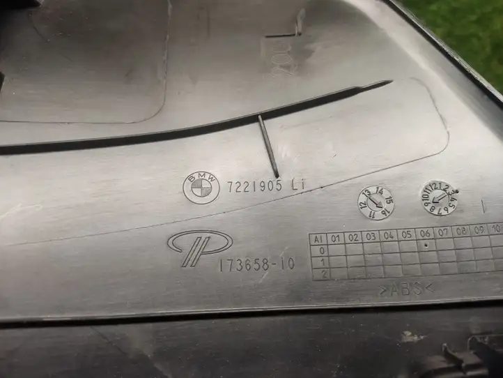 BMW 3 F30 F35 F31 (2012 - 2018) 7221905 Внутренняя отделка переднего порога — фото 2