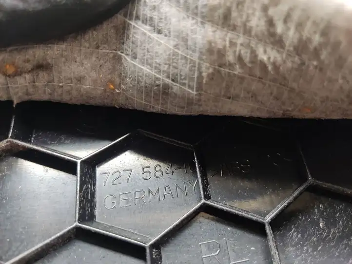 BMW 3 F30 F35 F31 (2012 - 2018) 72758410 Бардачок в сборе — фото 3