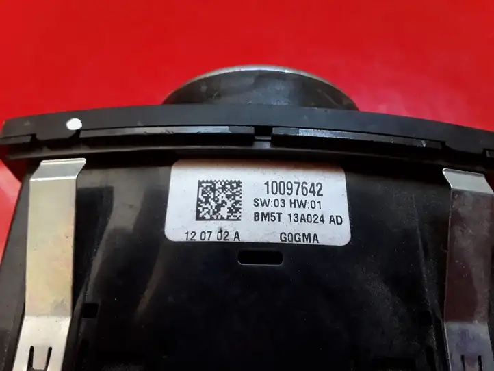Ford Focus (2011 - 2015) BM5T13A024AD Включатель фонарей — фото 3