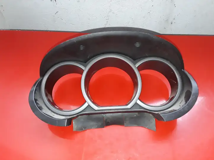 Suzuki Grand Vitara II (2005 - 2008) 7331165J1 Отделка панели приборов — фото 1