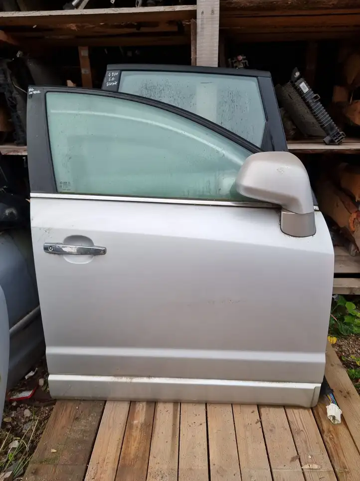 Opel Antara (2011 - 2017) Дверь — фото 1