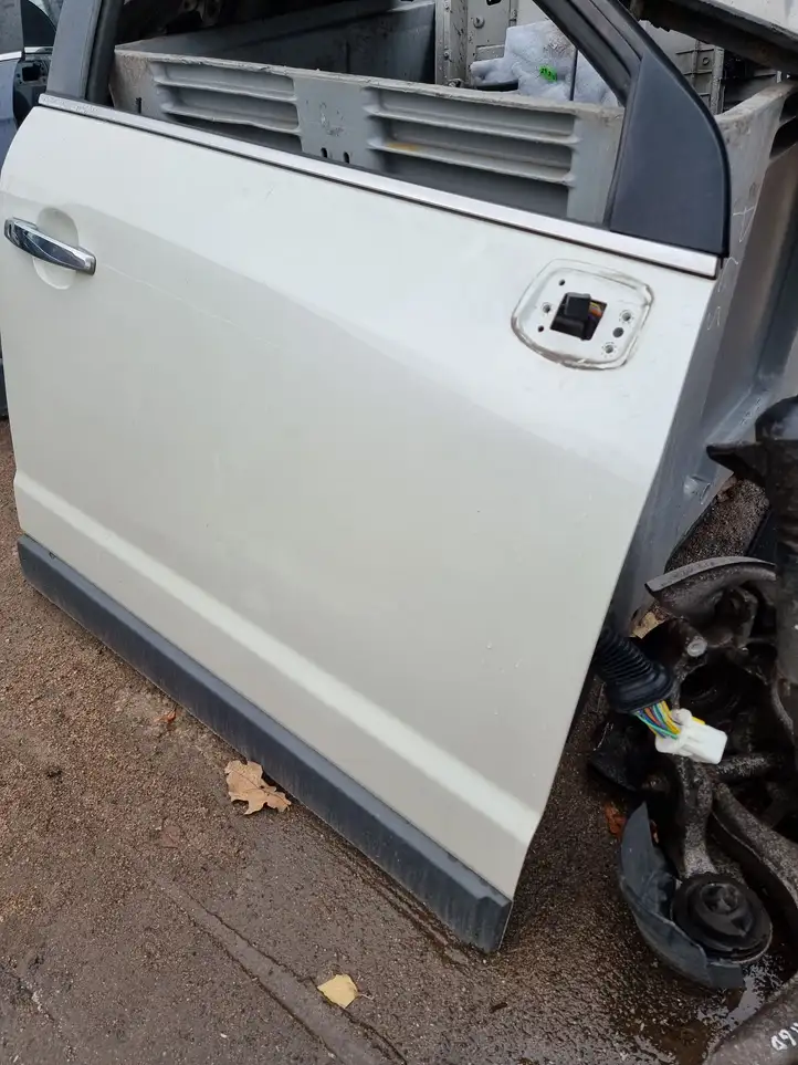 Opel Antara (2011 - 2017) Дверь — фото 4