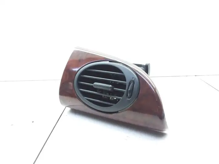 Rover 75 (1995 - 2006) JBD000220 Боковой воздушный дефлектор — фото 2