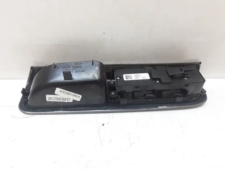 Volvo V50 (2004 - 2008) 30795081 Кнопка стеклоподъемников — фото 2