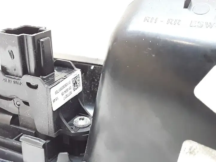 Volvo V50 (2004 - 2008) 8663819 Кнопка стеклоподъемников — фото 3