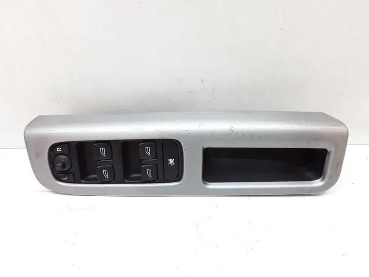 Volvo V50 (2004 - 2008) 8663817 Кнопка стеклоподъемников — фото 1