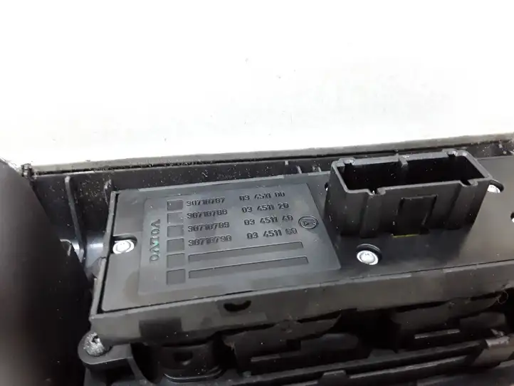 Volvo V50 (2004 - 2008) 8663817 Кнопка стеклоподъемников — фото 4