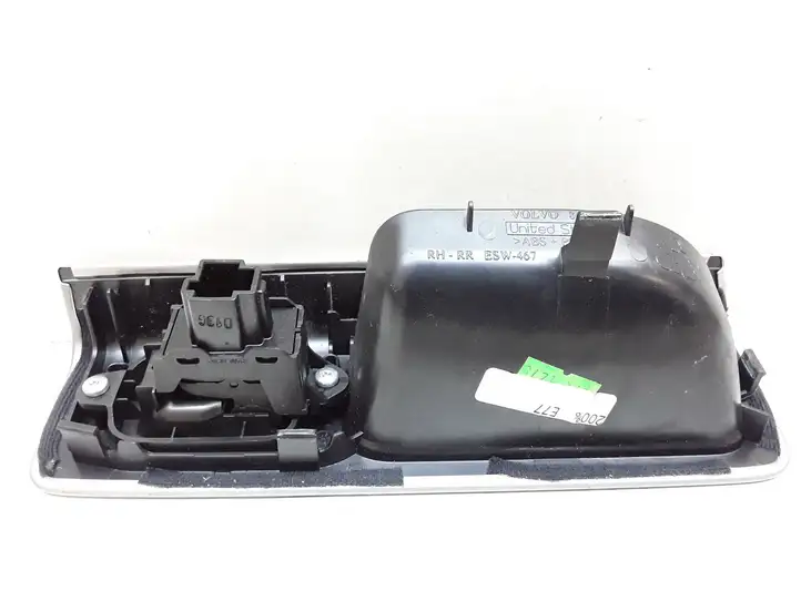 Volvo V50 (2004 - 2008) 8679681 Кнопка стеклоподъемников — фото 2