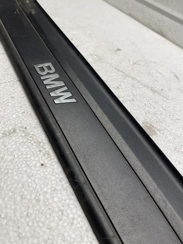 BMW 3 E90 E91 (2005 - 2012) 7060279 Наружная отделка заднего порога — фото 2