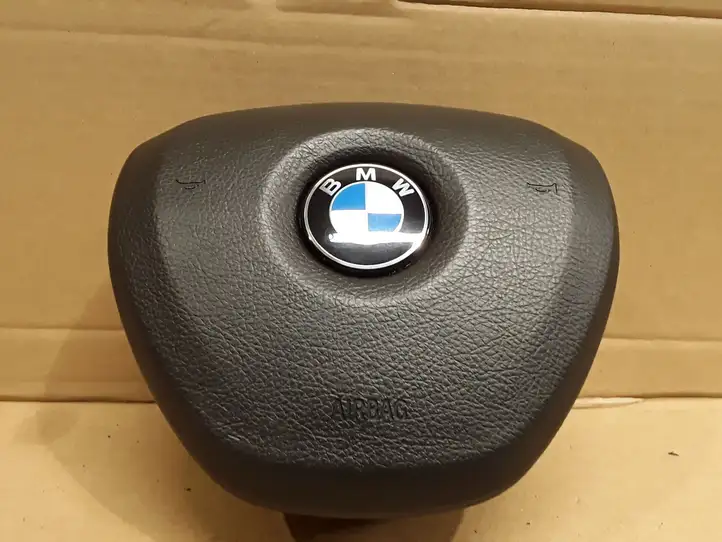 BMW 5 F10 F11 (2009 - 2016) 33678383902 Подушка безопасности руля — фото 2