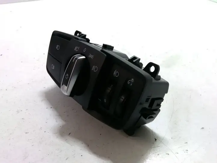 BMW 1 F20 F21 (2011 - 2019) 926530502 Включатель фонарей — фото 3