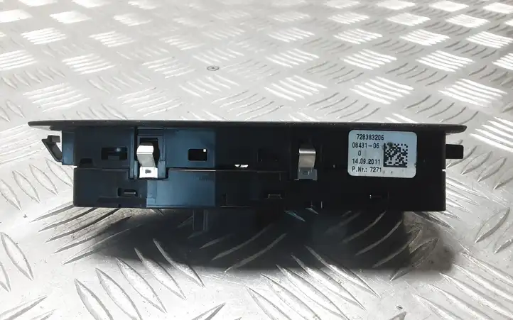 BMW 1 F20 F21 (2011 - 2019) 9208109 Блок кнопок стеклоподъемников — фото 3