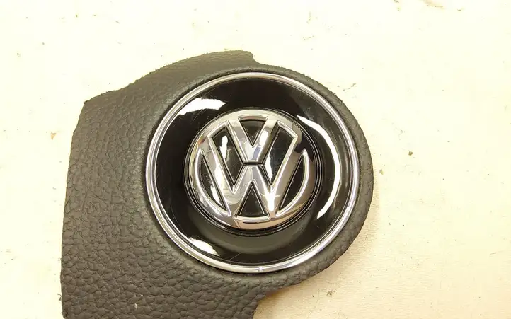 Volkswagen Golf VII (2013 - 2019) Подушка безопасности руля — фото 1