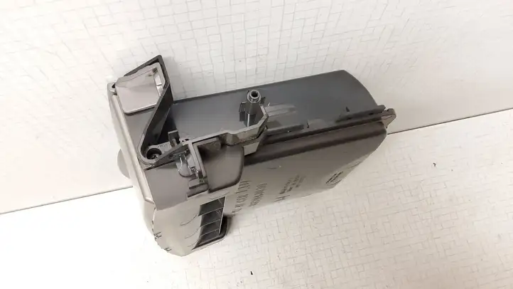 Subaru Outback (2009 - 2014)  66120AJ030 Ящик для вещей