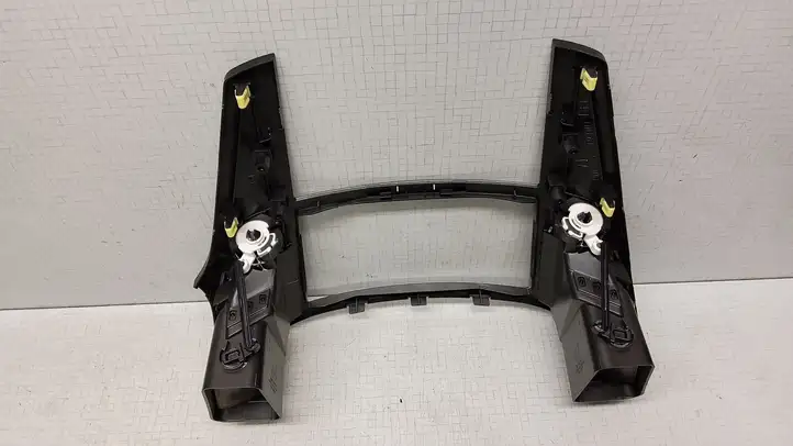 Subaru Outback (2009 - 2014) 66110AJ020 Центральный воздушный дефлектор — фото 4