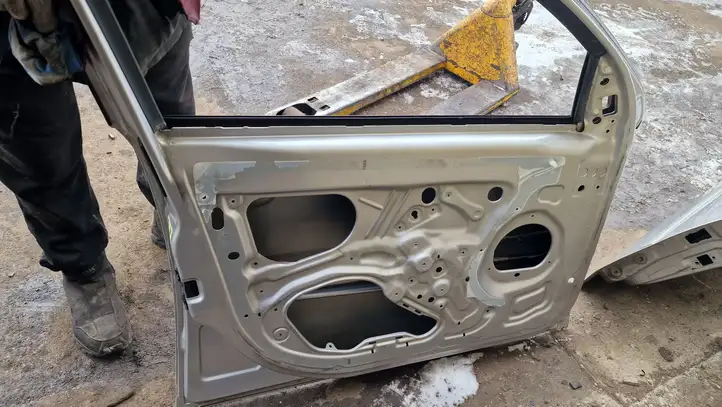 Opel Vectra C (2002 - 2005) Дверь — фото 2