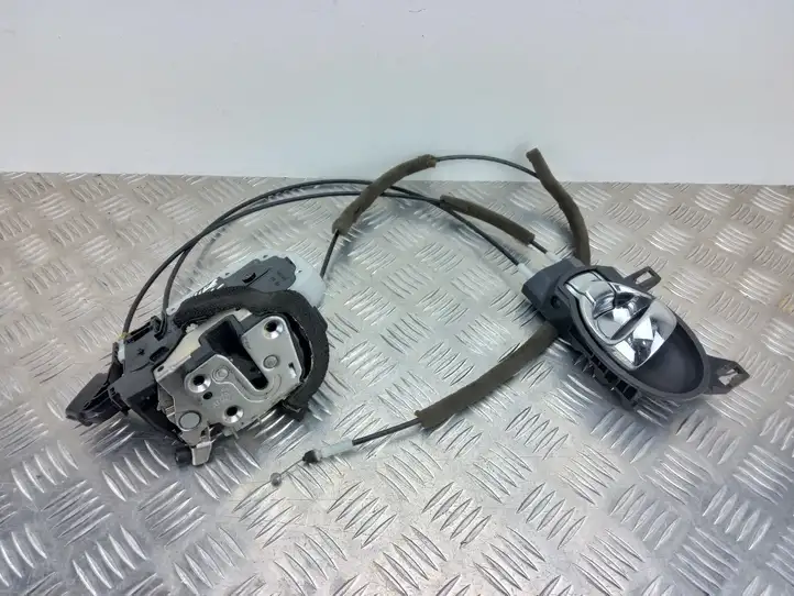 Nissan Juke I F15 (2010 - 2018) S5611550 Замок передней двери — фото 1