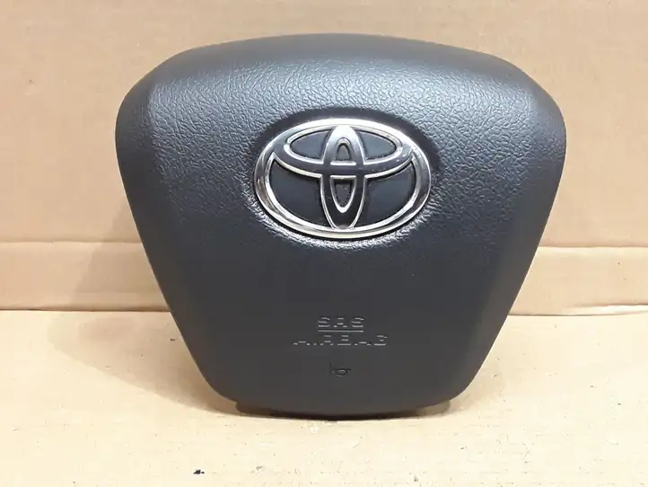 Toyota Verso (2009 - 2012) 451300F030 Подушка безопасности руля — фото 1