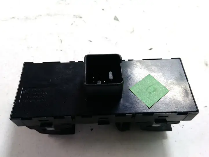 Volkswagen Golf Plus (2004 - 2008) 1K4959857B Кнопка стеклоподъемников — фото 2