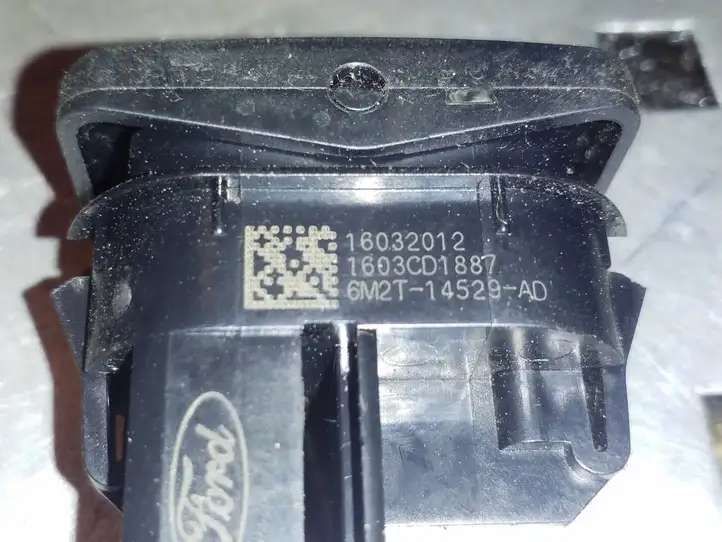 Ford Mondeo MK IV (2007 - 2014) 6M2T14529AD Блок кнопок стеклоподъемников — фото 2