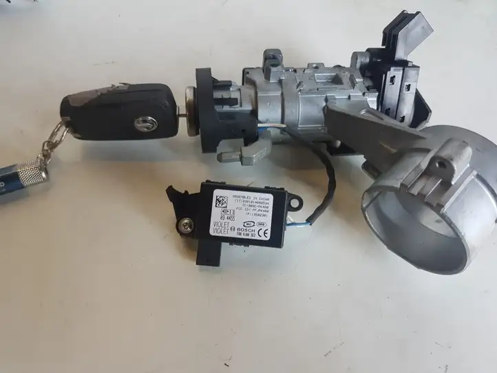 Opel Insignia A (2008 - 2017)  20912838 Замок зажигания