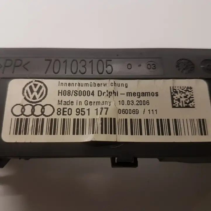 Audi A4 S4 B7 8E 8H (2004 - 2009) 8E0951177 Ультразвуковой датчик — фото 3