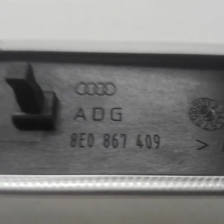 Audi A4 S4 B7 8E 8H (2004 - 2009) 8E0867409 Декоративная накладка передней двери — фото 4
