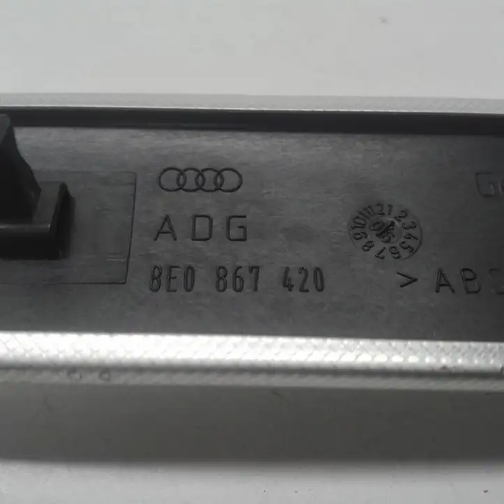 Audi A4 S4 B7 8E 8H (2004 - 2009) 8E0867420 Обшивка задней двери — фото 4