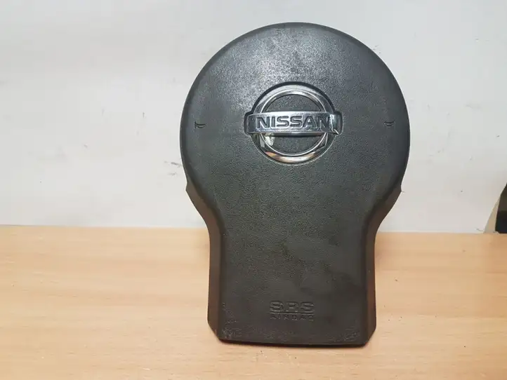 Nissan Navara D40 (2004 - 2015) 6032032 Подушка безопасности руля — фото 1