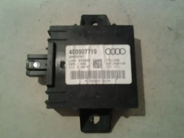Audi A8 (2005 - 2007)  4E0907719 Блок управления сигнализации
