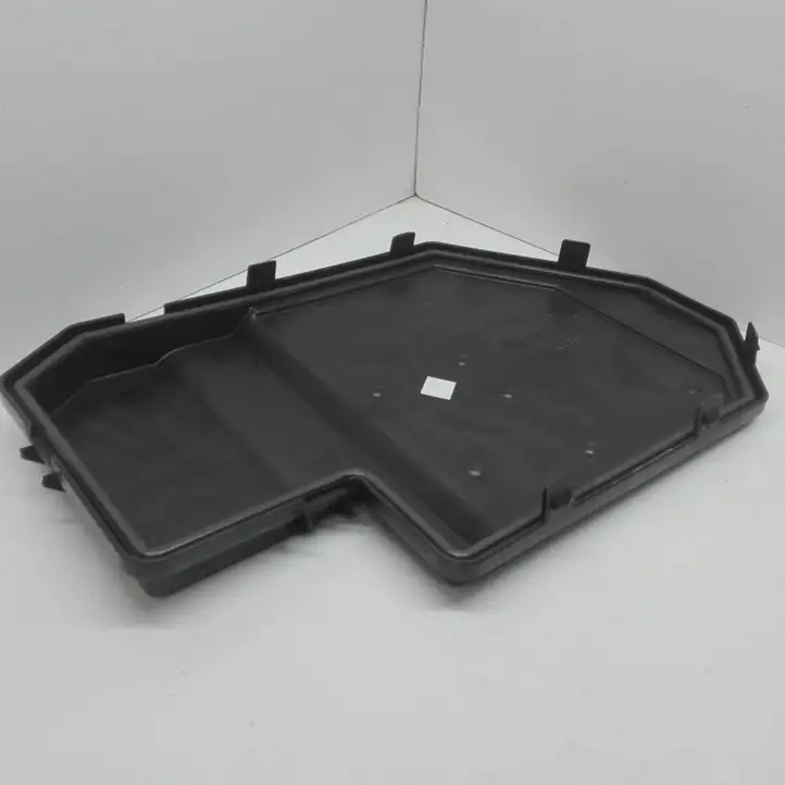Audi A6 S6 C6 4F (2008 - 2011) 4F0035613 Крышка ящика предохранителей — фото 3