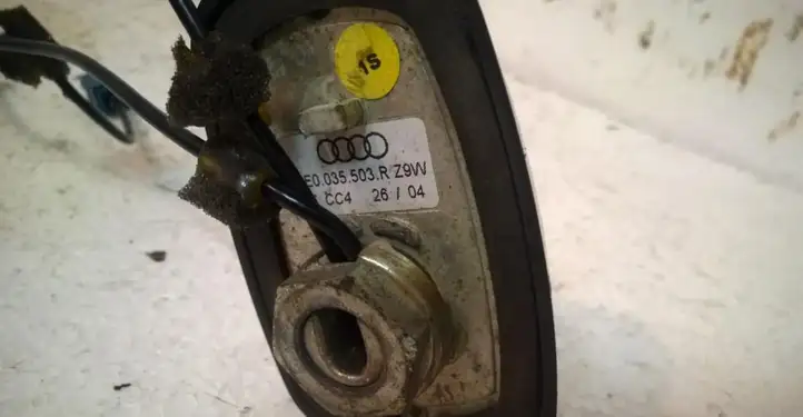 Audi A8 S8 D3 4E (2005 - 2007) 4E0035503R GPS антенна — фото 3