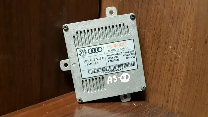 Audi A3/S3 8V (2012 - 2016) 4G0907379P Блок розжига ксенона — фото 2