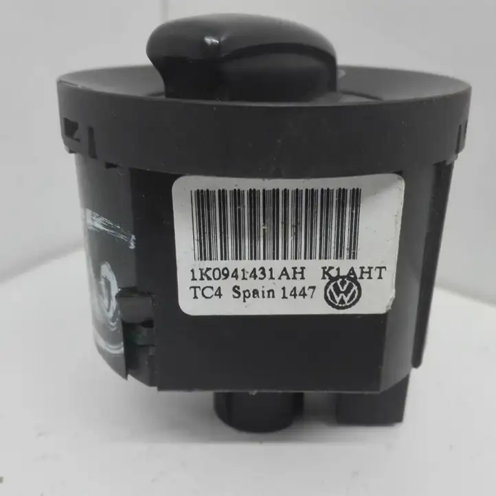 Volkswagen PASSAT B6 (2005 - 2010) 1K0941431AH Включатель фонарей — фото 4