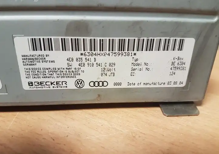 Audi A8 S8 D3 4E (2002 - 2005) 4E0035541B Магнитола / мультимедийная система — фото 3