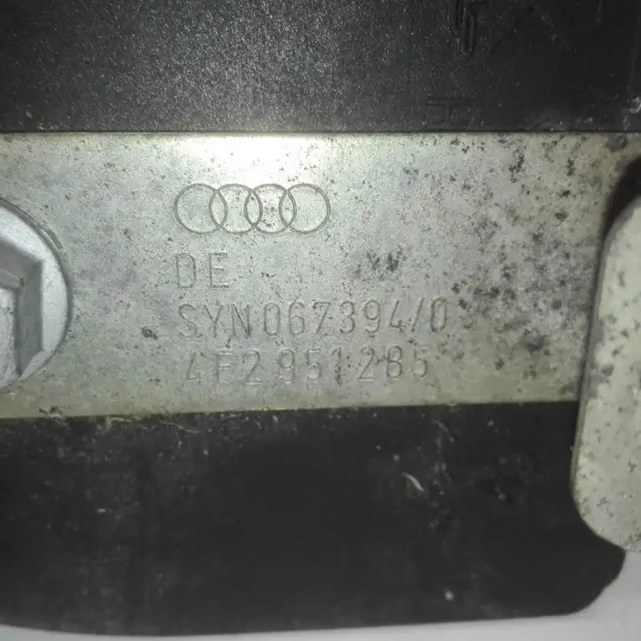 Audi A6 S6 C6 4F (2004 - 2008) 1K0951605C Сирена сигнализации — фото 3