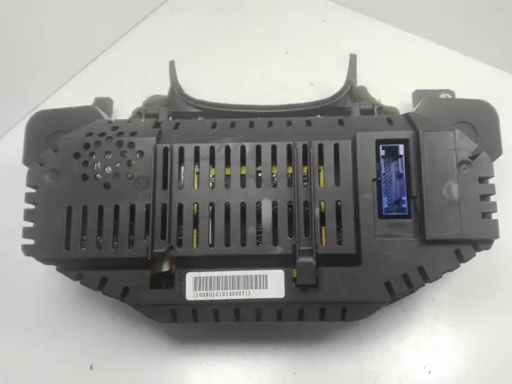 Audi A8 S8 D3 4E (2005 - 2007) 4E0920950F Спидометр — фото 5