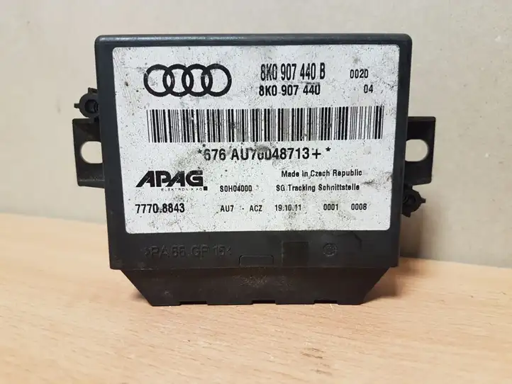 Audi A8 S8 D4 4H (2010 - 2014) 8K0907440B Блок управления парктрониками — фото 1