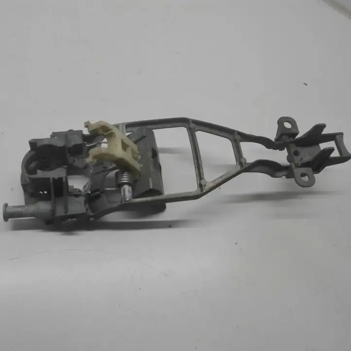 Volkswagen Touareg I (2002 - 2010) 7L0839886 Крепление наружной ручки передней двери — фото 3