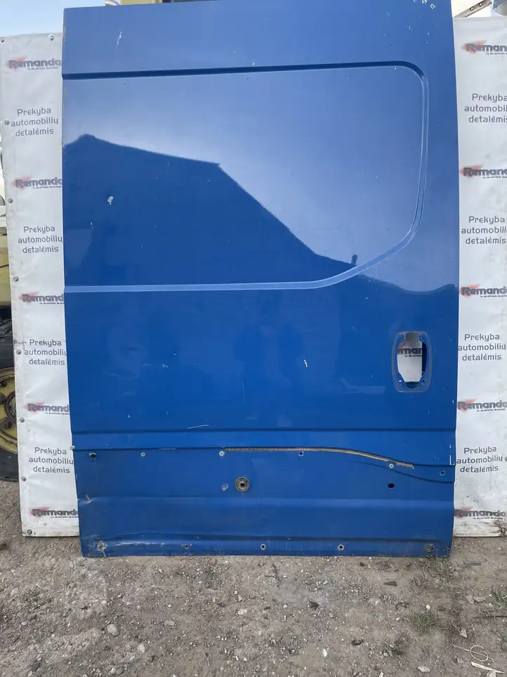 Iveco Daily Daily 6th gen (2012 - 2020) Боковая раздвижная дверь — фото 6